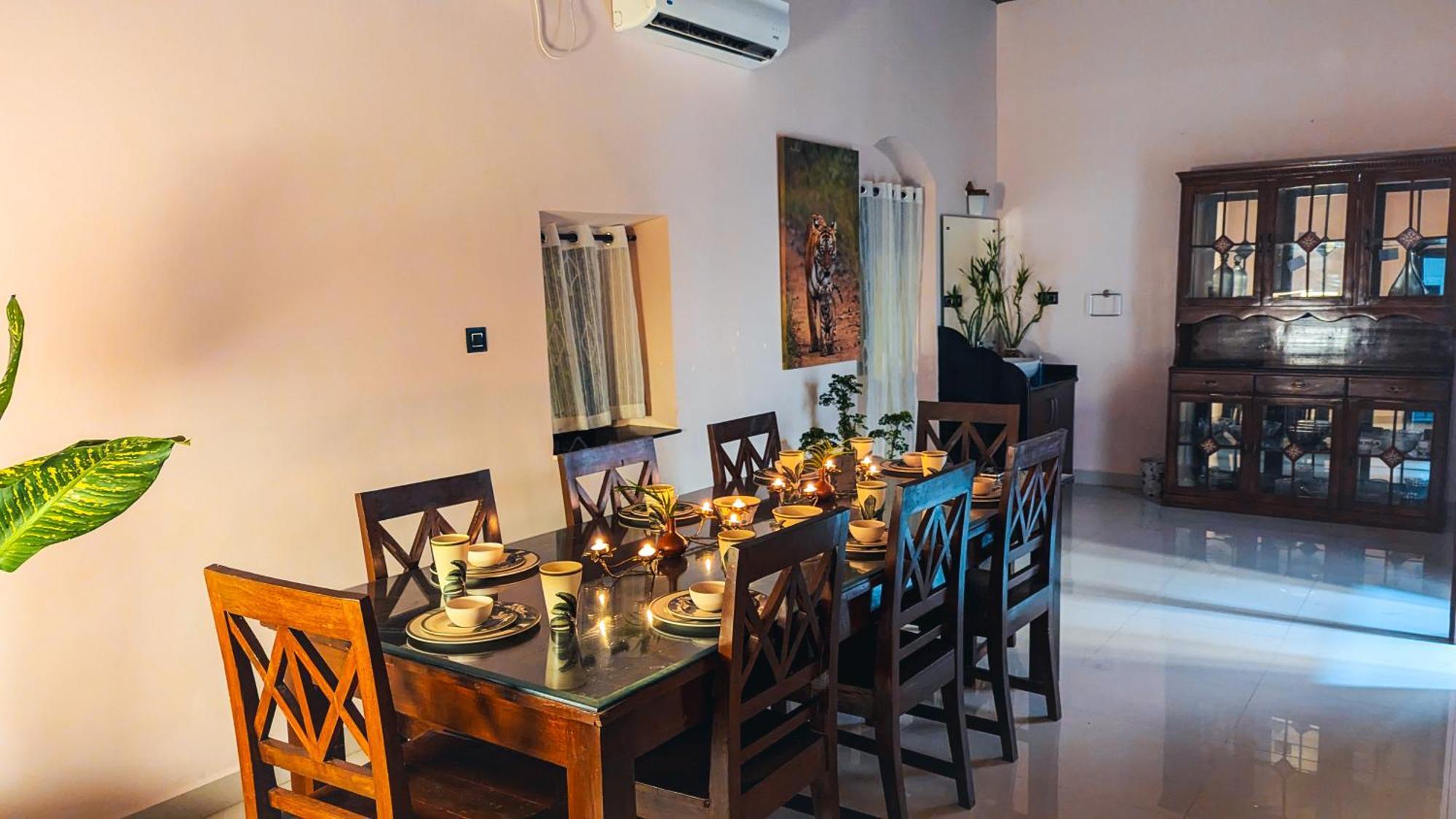The First House By V3Homestay 4Bhk Private Pool กาลังกูติ ภายนอก รูปภาพ