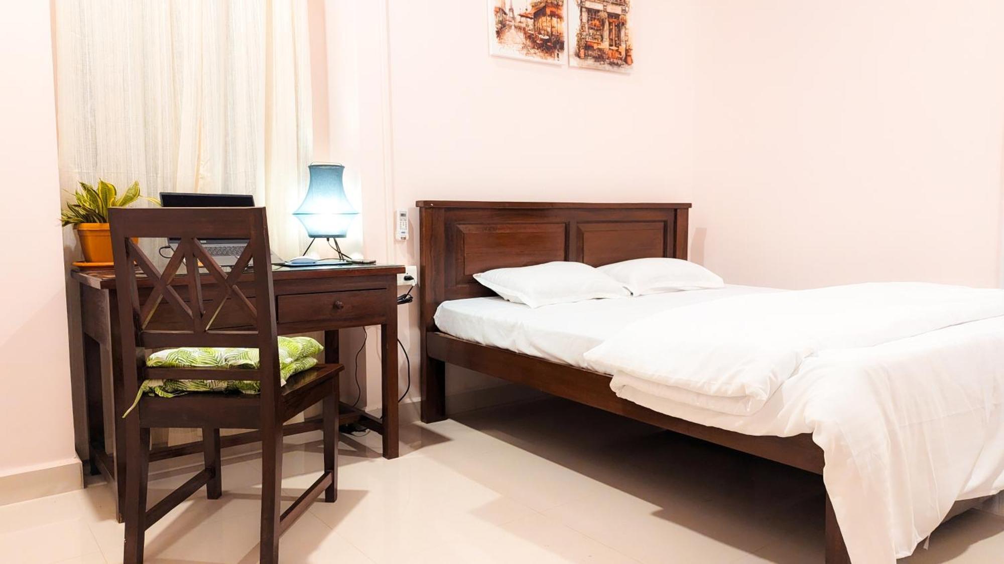 The First House By V3Homestay 4Bhk Private Pool กาลังกูติ ภายนอก รูปภาพ